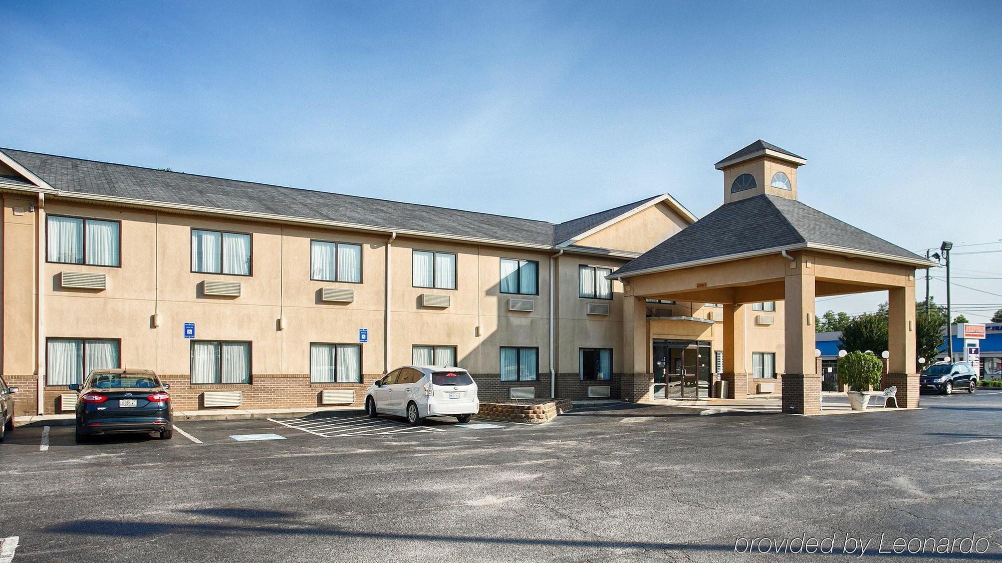 Econo Lodge Waynesboro Buitenkant foto