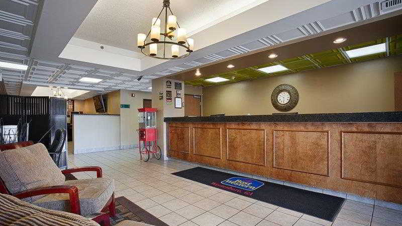 Econo Lodge Waynesboro Buitenkant foto